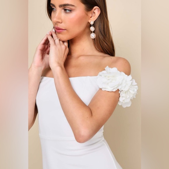 LULU’S Pretty Presence White Off The Shoulder Floral Strap Mini Dress - Picture 2 of 5